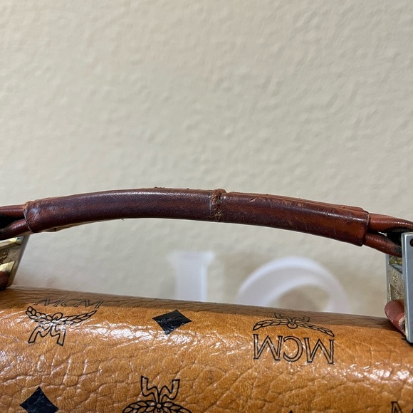 MCM VINTAGE DOCUMENT/LAPTOP BAG - Picture 12 of 16